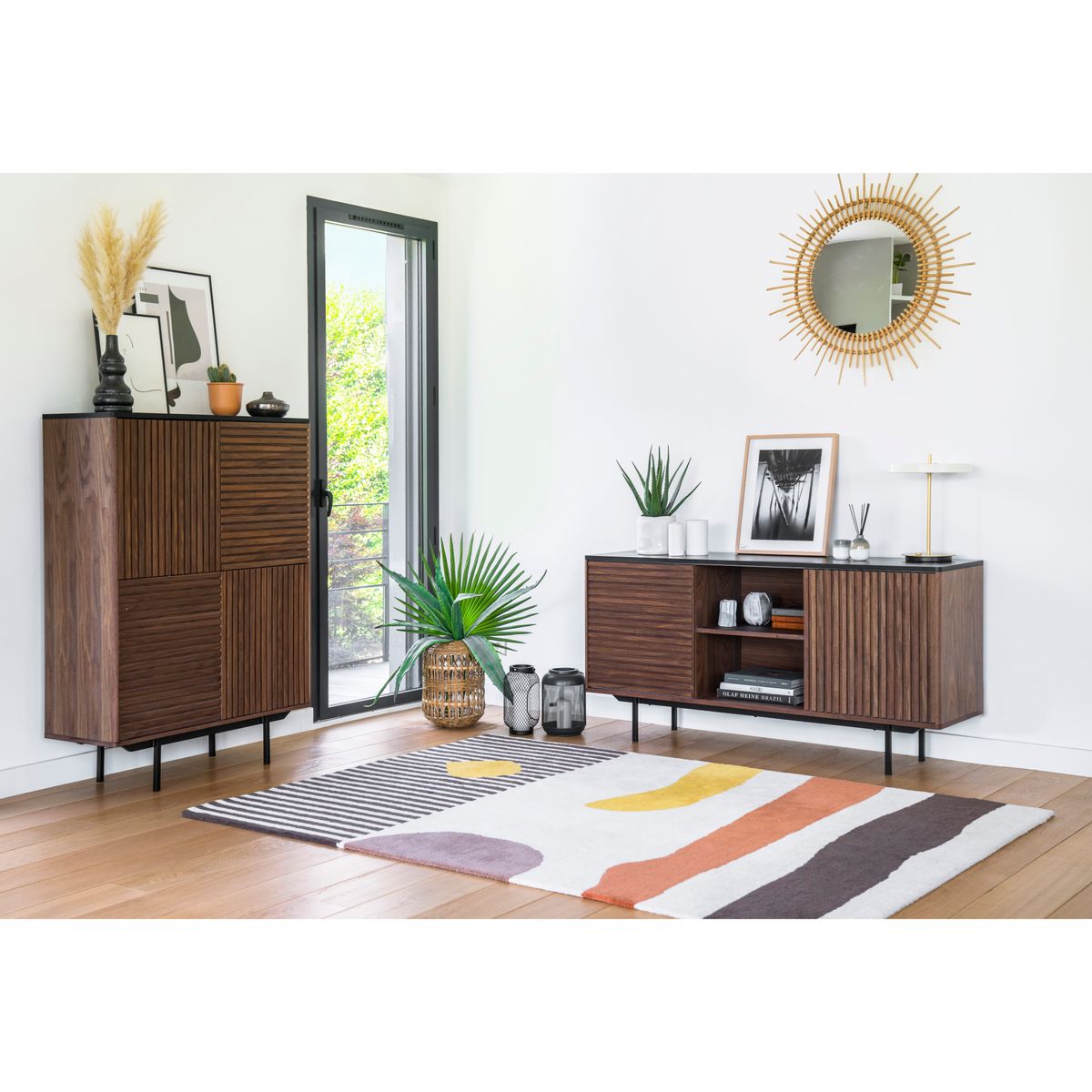 Komoda Nuance 160x80x45 cm orzech ryflowany front