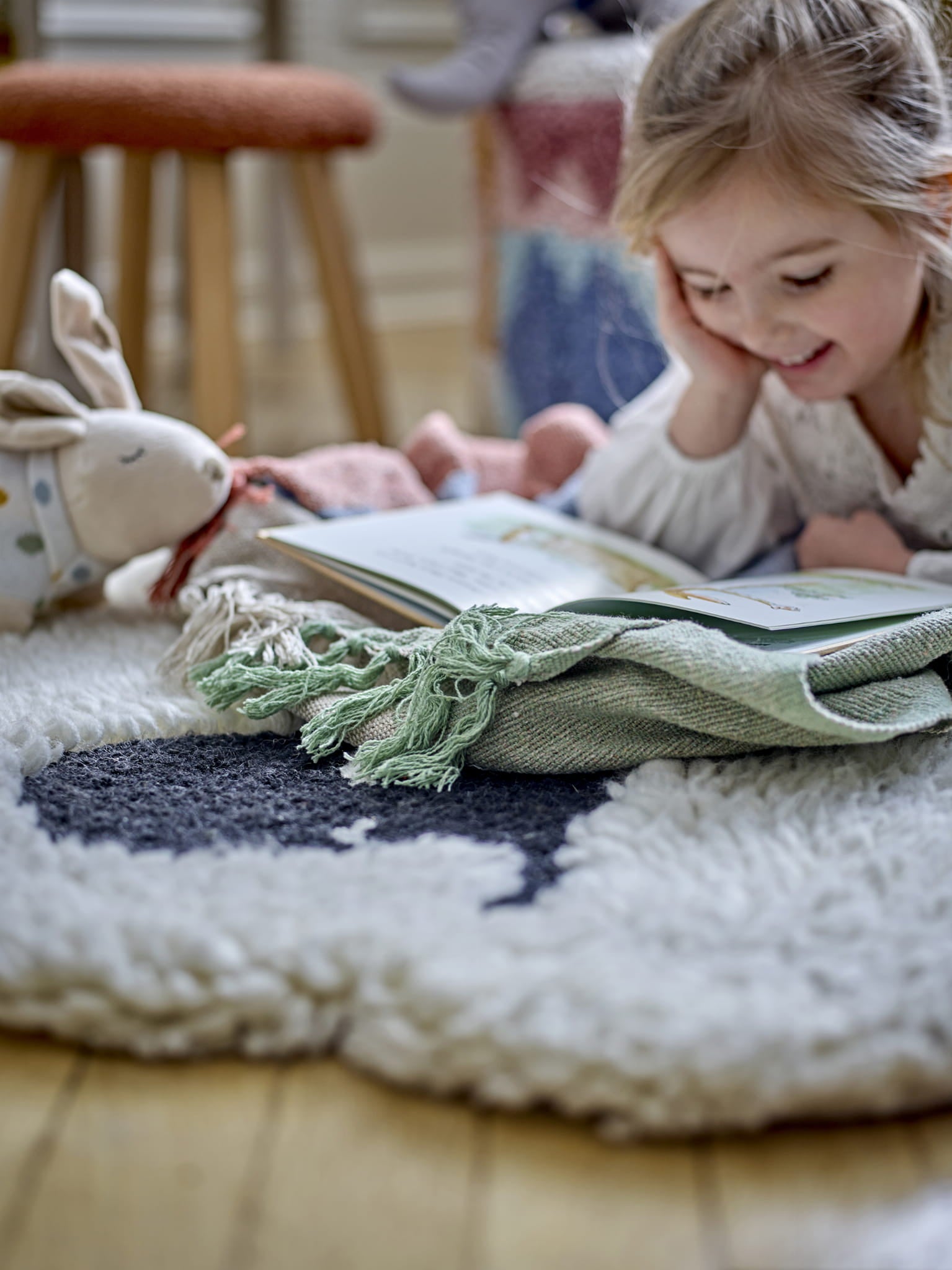 Dywan Dolly 84 cm kremowy wełniany owieczka Bloomingville Mini