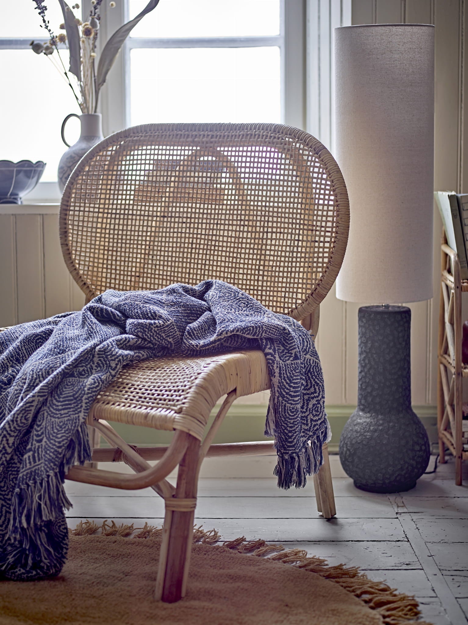 Fotel wypoczynkowy Rosen naturalny rattan Bloomingville