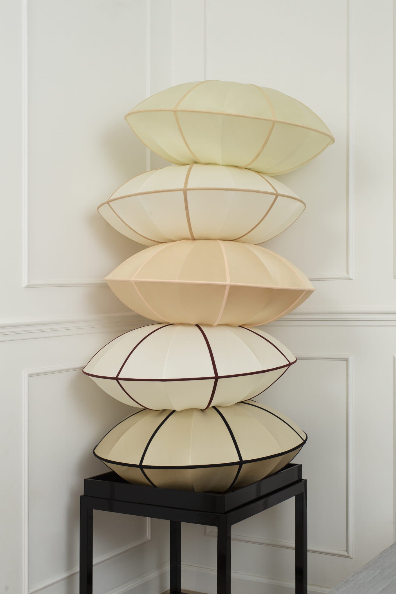 Jedwabna lampa Indochina UFO Offwhite/Bordeaux OI SOI OI