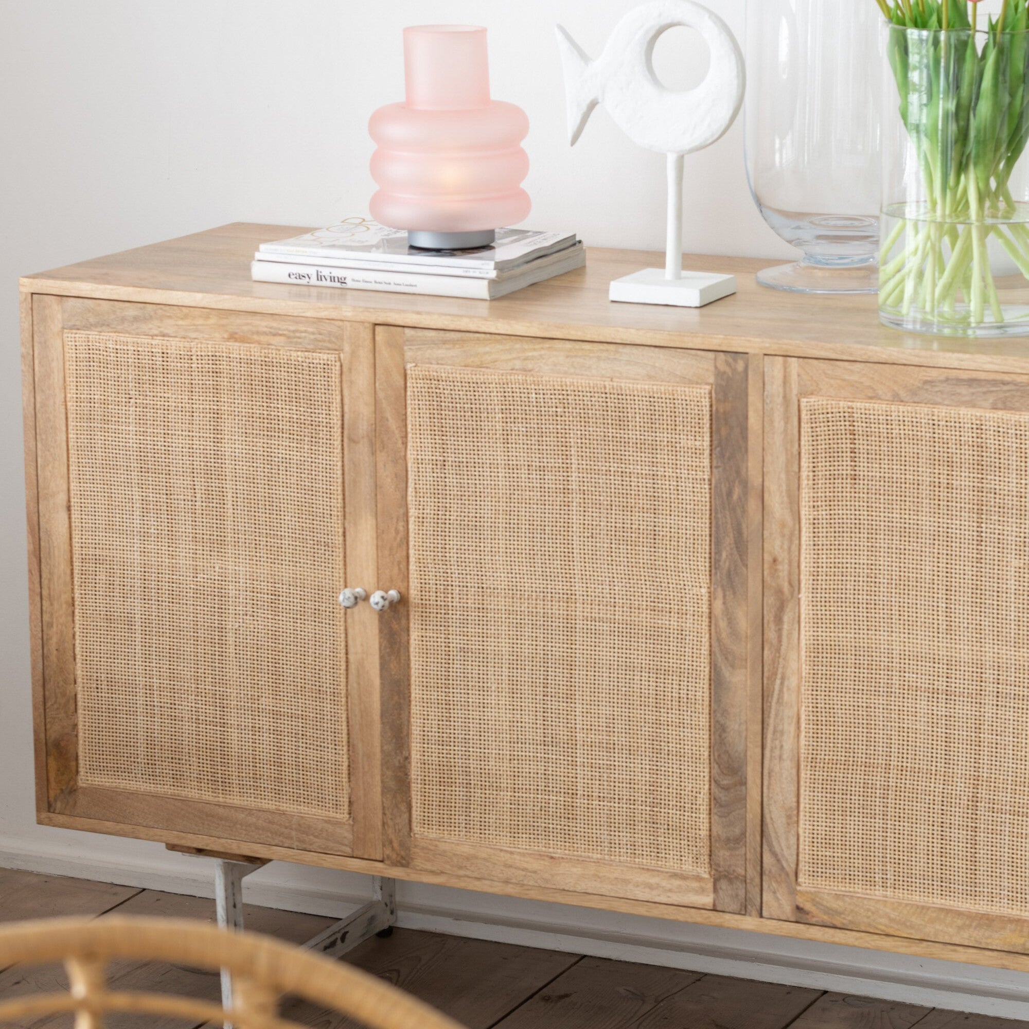 Komoda z drewna mango z rattanem 170 cm J - LINE