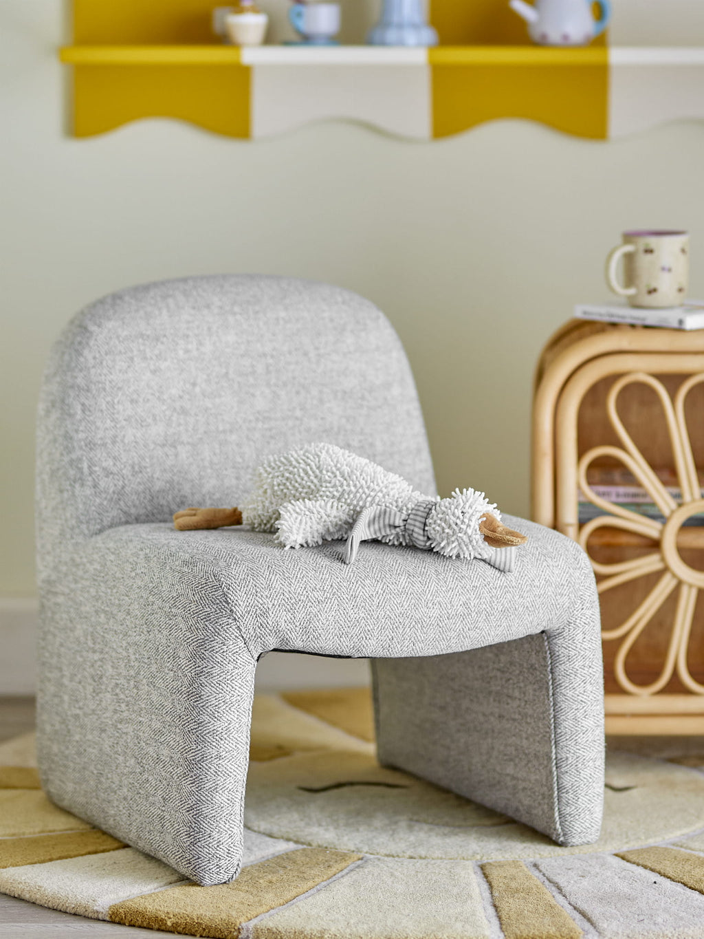 Krzesło dziecięce Neel boucle fotel jasnoszare Bloomingville Mini