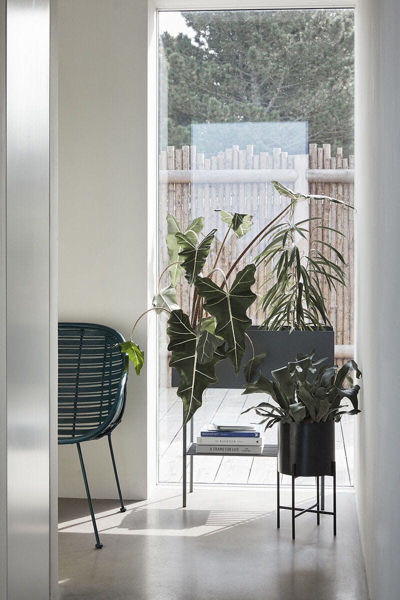 Kwietnik Norm metalowy szary 70x28xh76cm Hübsch