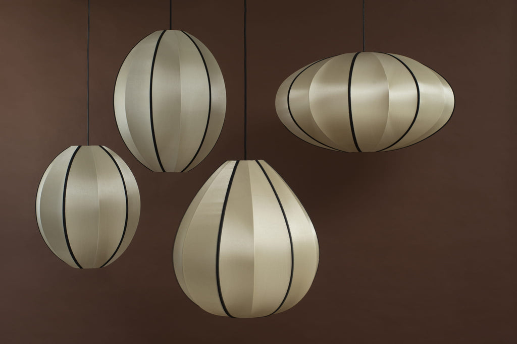 Lampa Indochina Pumpkin offwhite owalna jedwab ø65x38 cm OI SOI OI