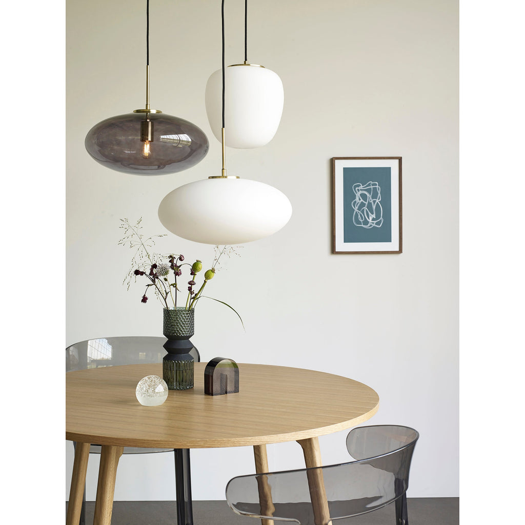 Lampa wisząca Muse biała szklana ø25x36 cm mała Hübsch