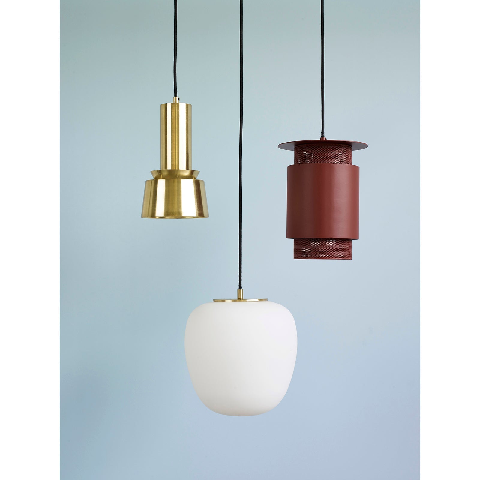 Lampa wisząca Muse biała szklana ø25x36 cm mała Hübsch