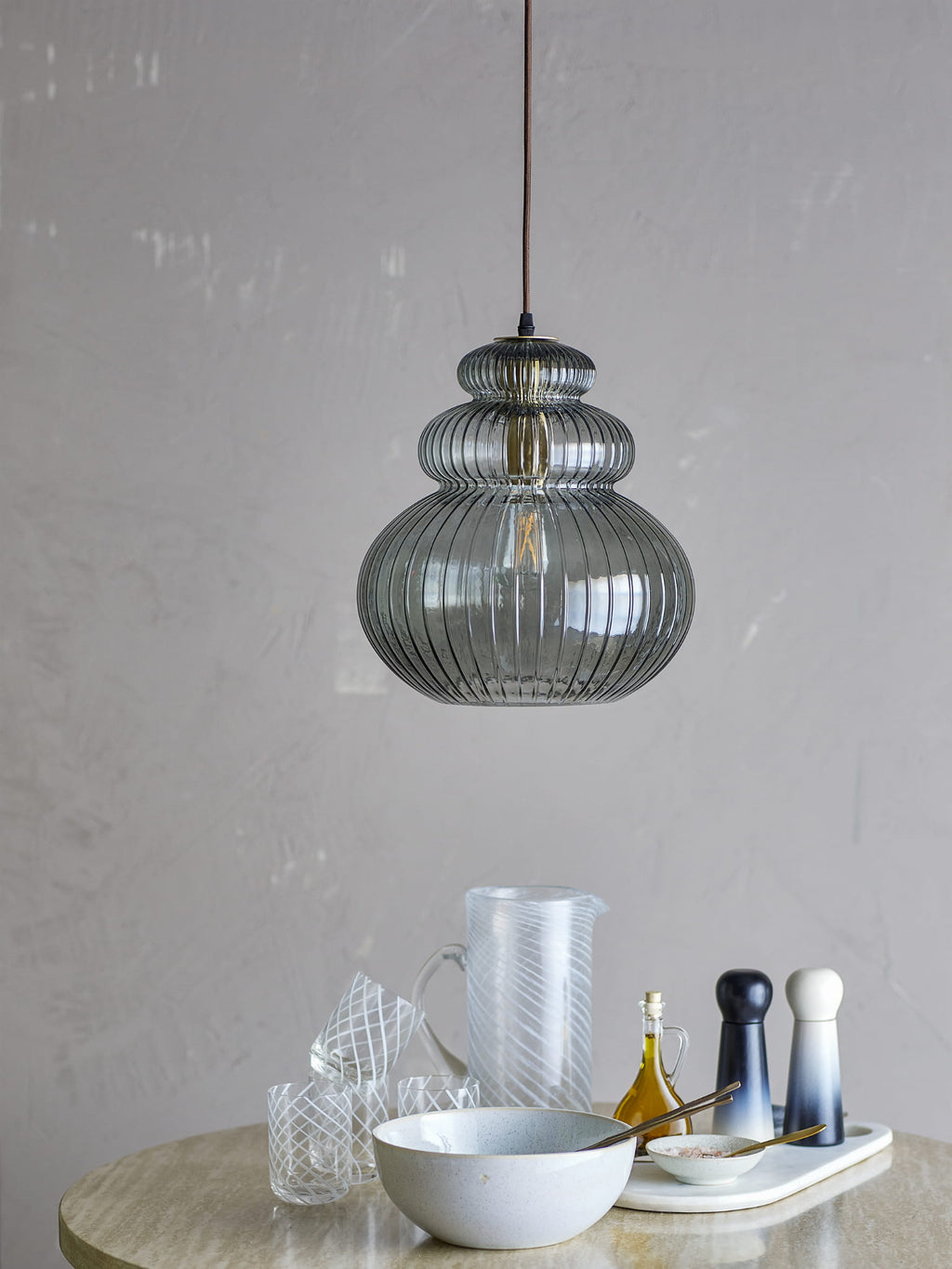 Lampa wisząca Sybia szara szkło Bloomingville