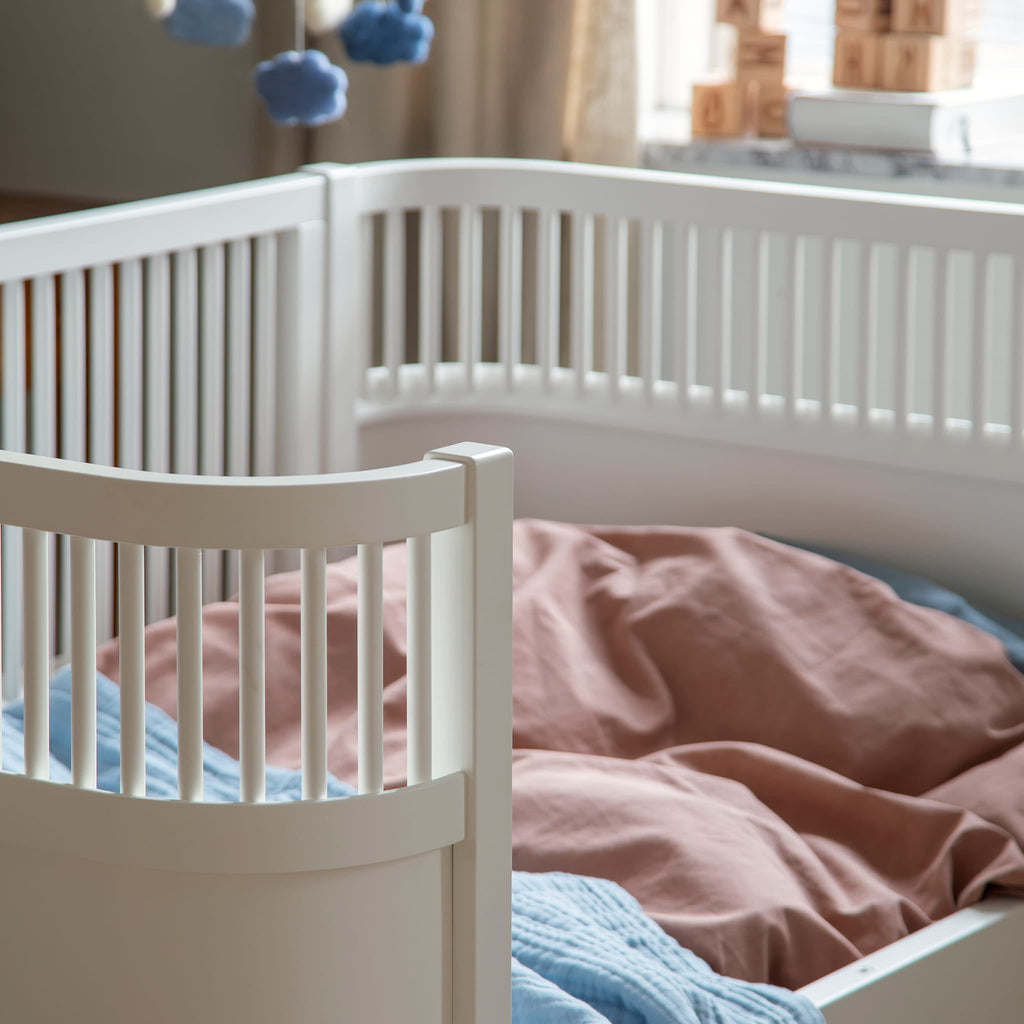 Łóżeczko rosnące dziecięce Baby & Jr. biały Sebra
