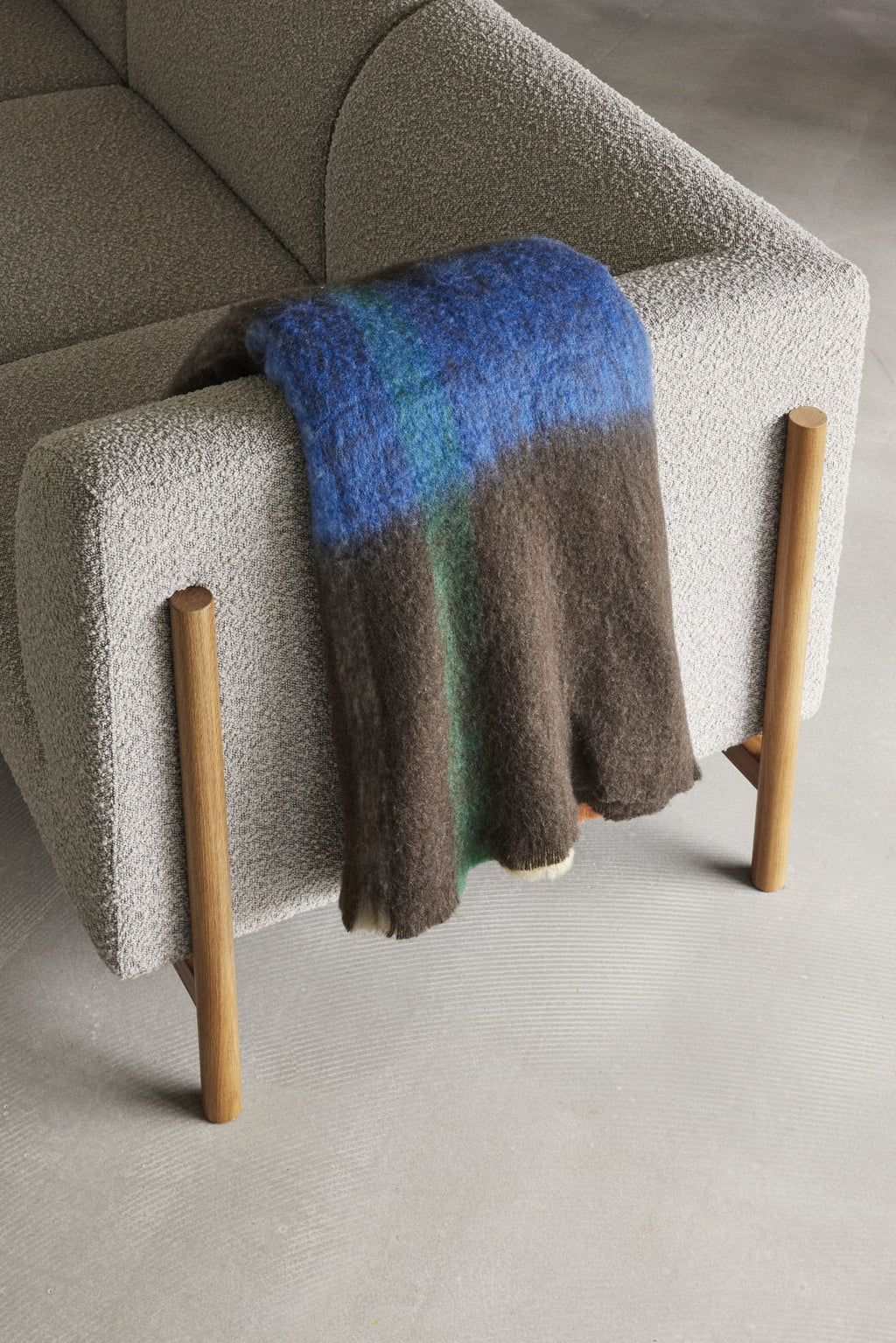 Moment Sofa 2 - osobowa Mała Szara 182x89xh80cm Hübsch