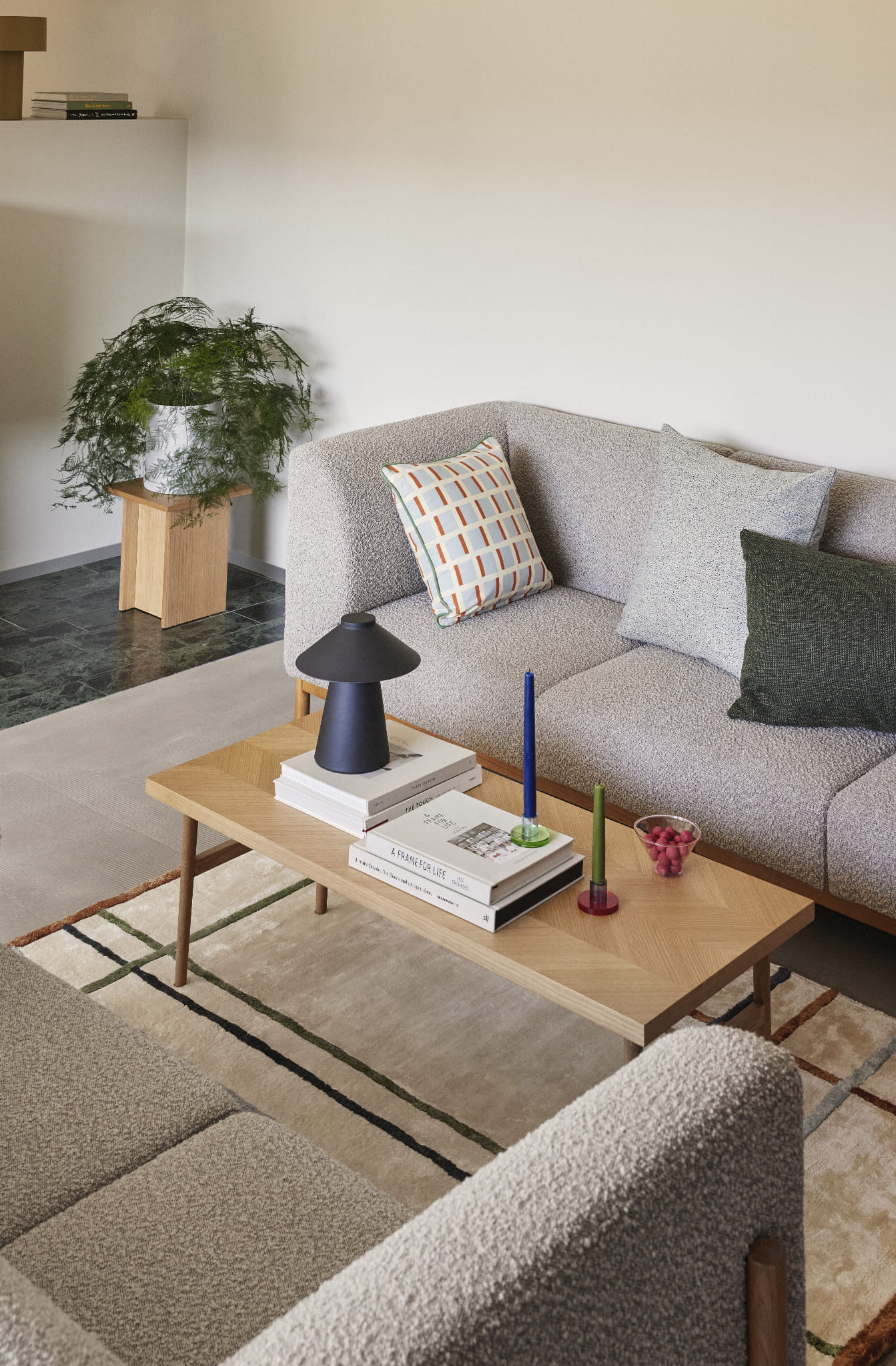 Moment sofa 3 - osobowa duża szara 257x89xh80cm Hübsch