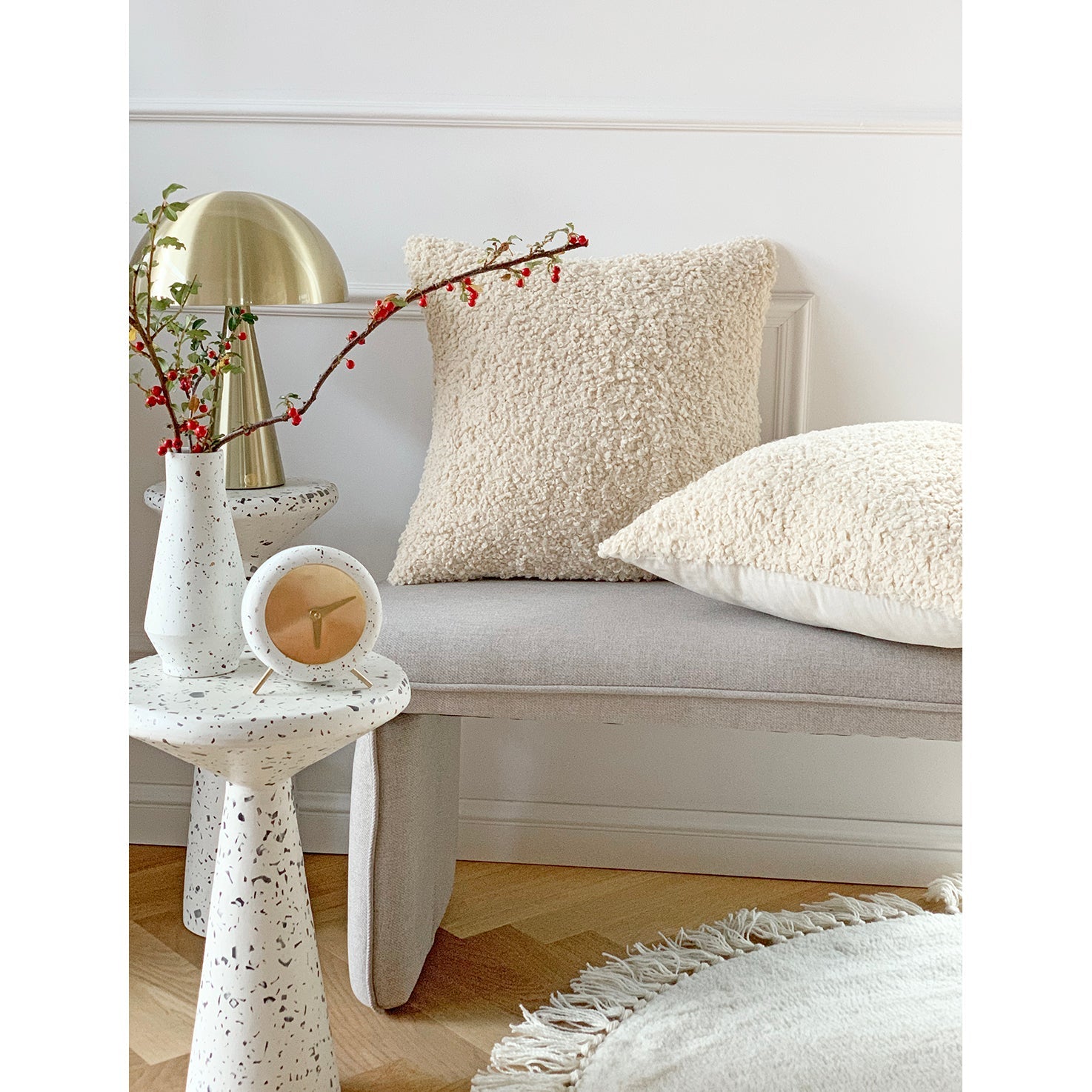 Poduszka Boucle Teddy kremowa THE HOMECEPT 7770455 | HOMECEPT
