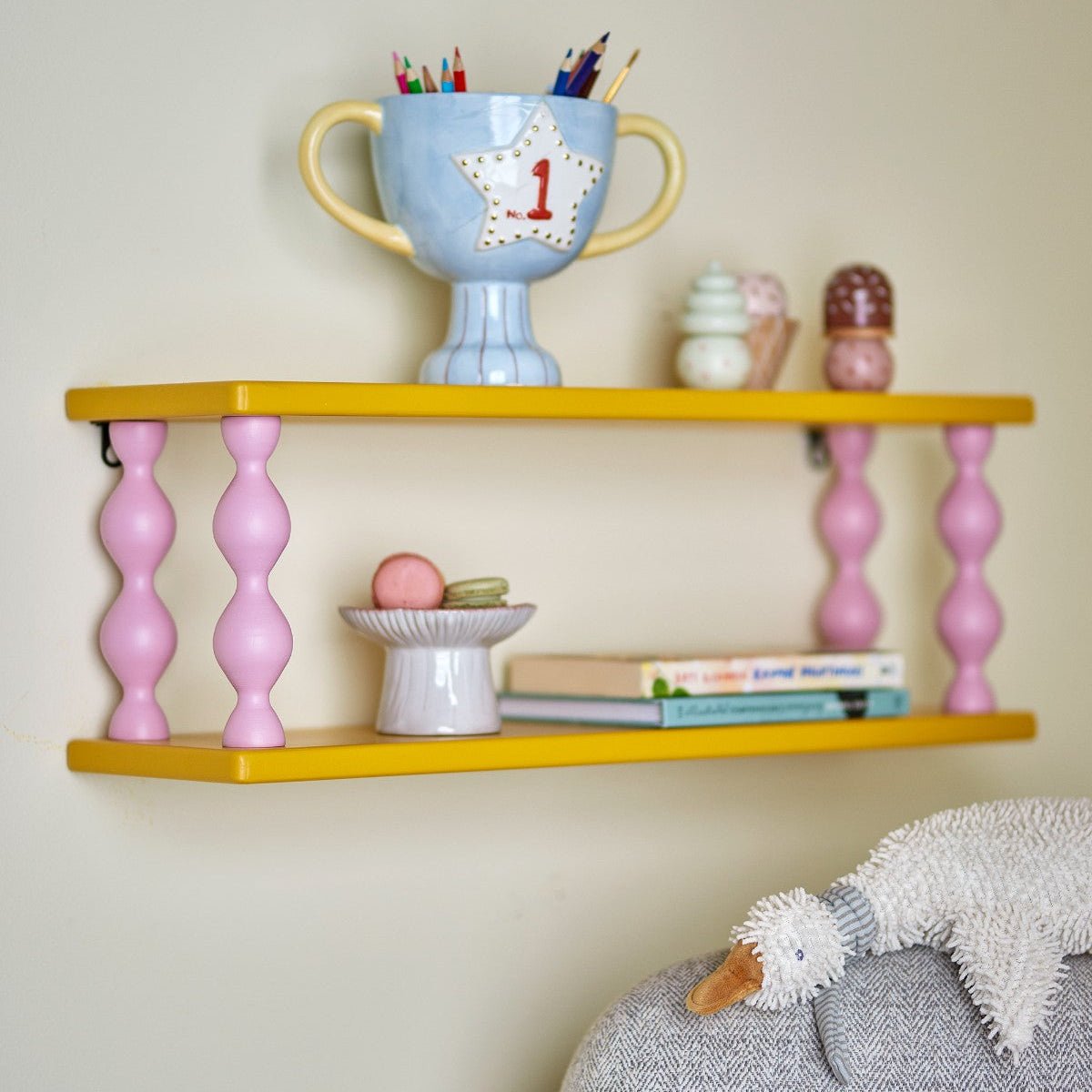 Półka ścienna Bibiola żółta 60 cm Bloomingville Mini