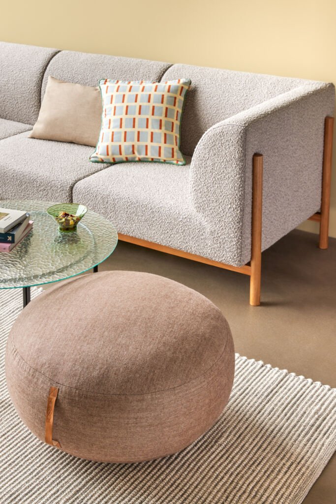 Sofa 3-osobowa Moment Bouclé Grey 257 cm Hübsch