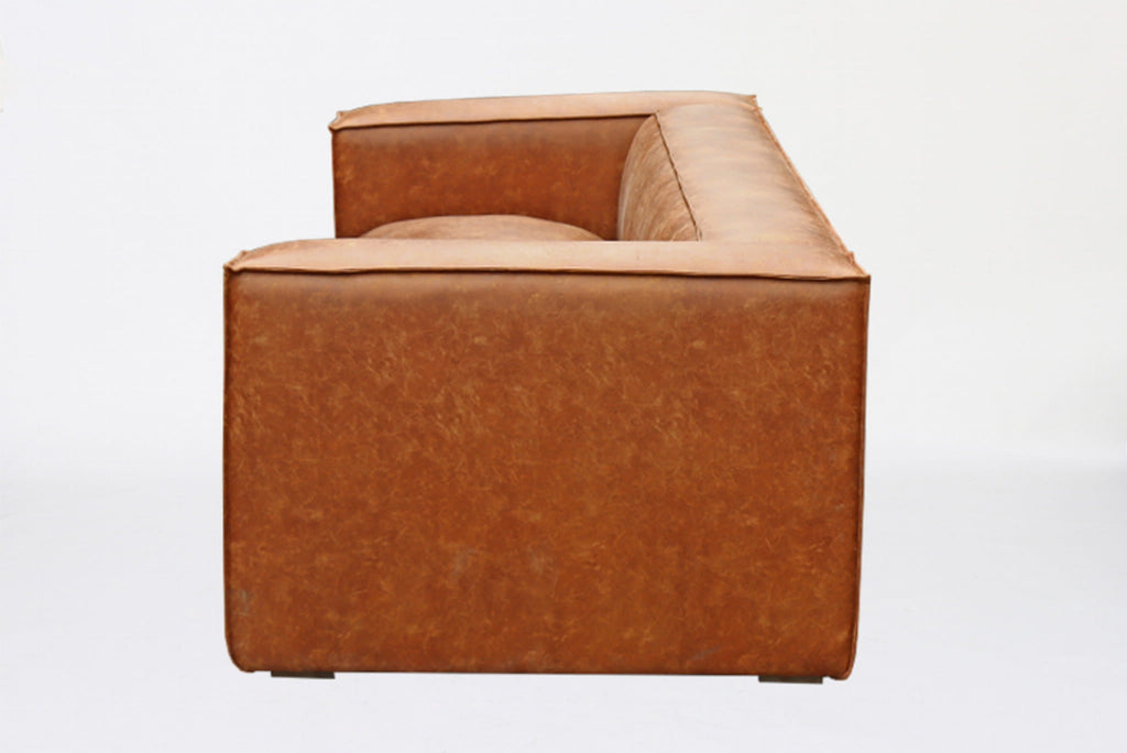 Sofa MODERNA 4 - osobowa 280 cm koniakowa J - LINE