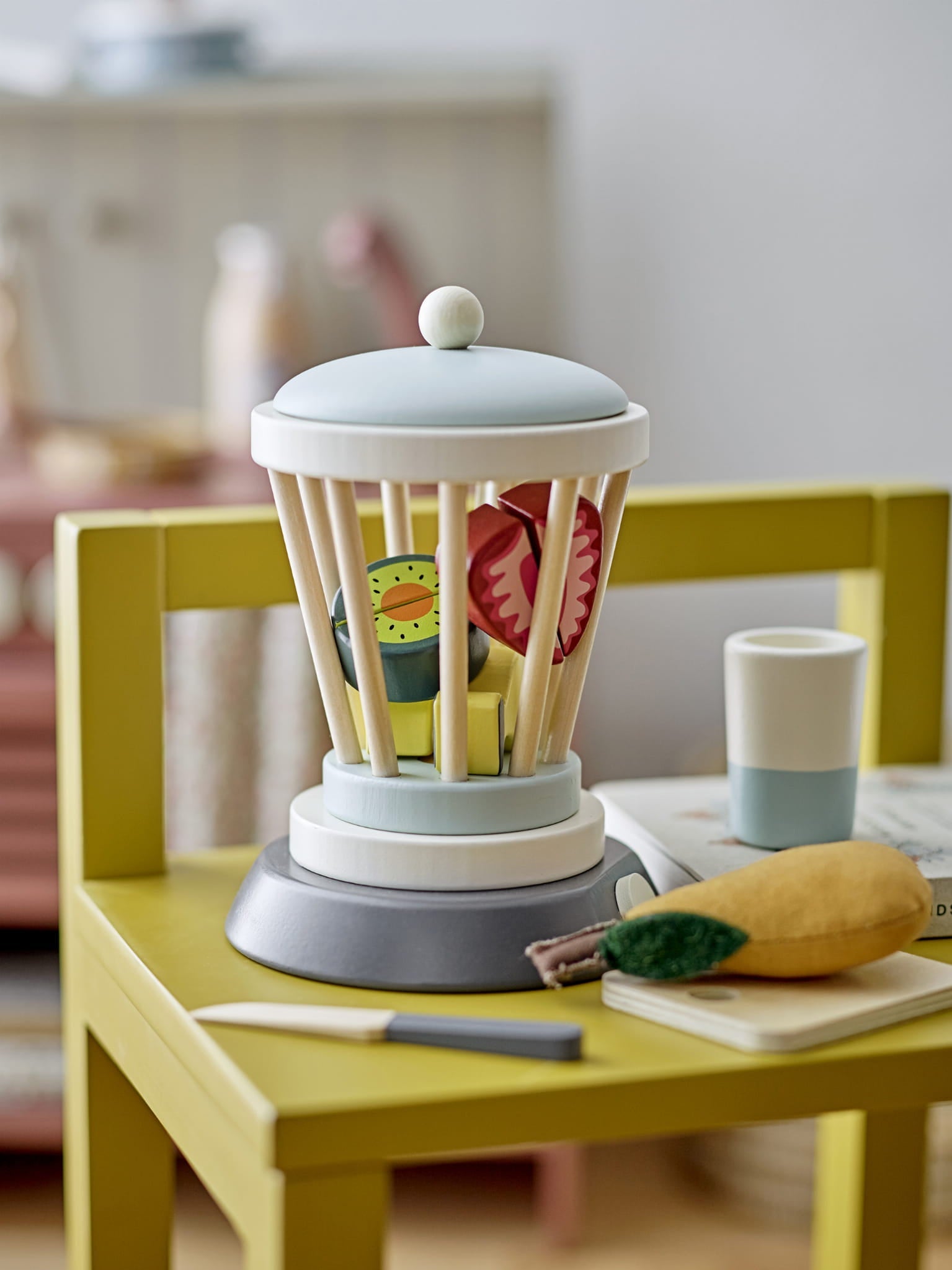 Zabawka Lena drewniana blender z owocami bez marki