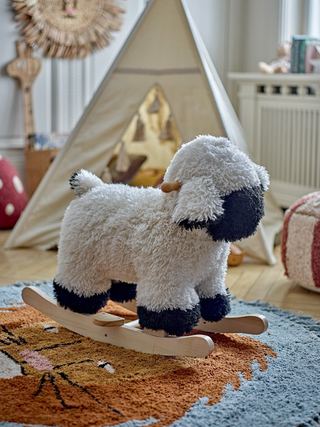 Zabawka na biegunach Dolly owieczka Bloomingville Mini