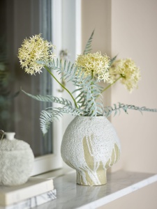 7abcb480cd5f7ac5edb63317624f9f3b